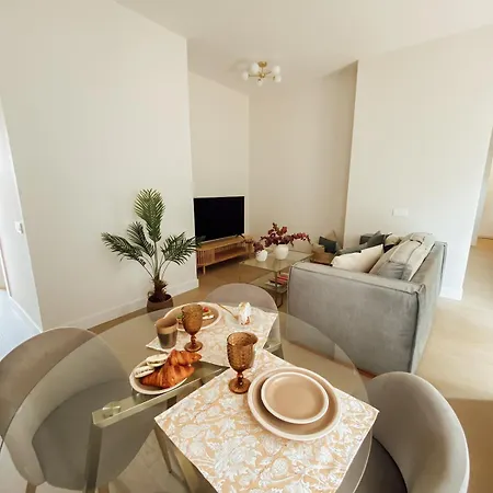 Castros Homes Lägenhet