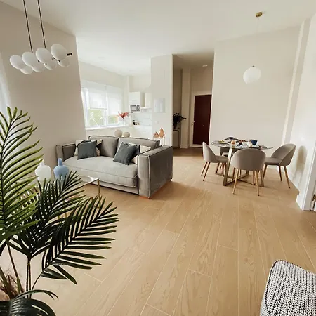 Castros Homes Lägenhet *